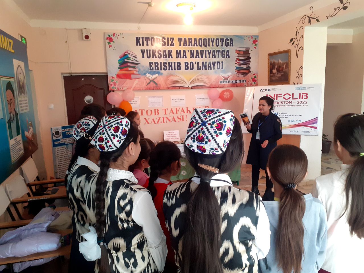 "Kichik kitoblarda katta hayot ma'nolari mujassam" nomli ko'rgazma